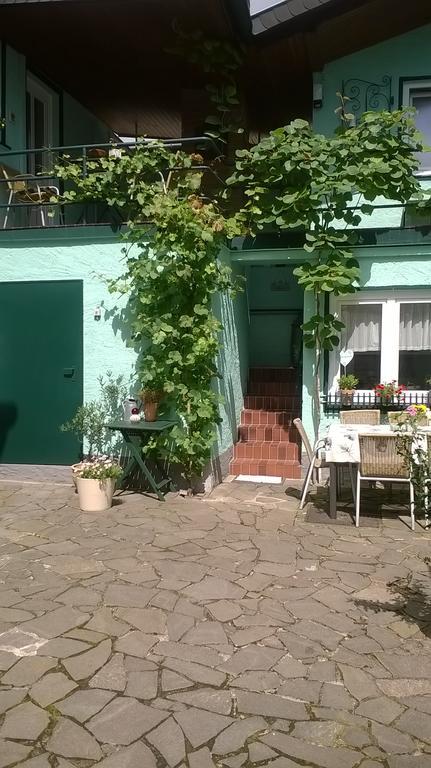 Am Bungert Apartment Mayschoß Екстериор снимка